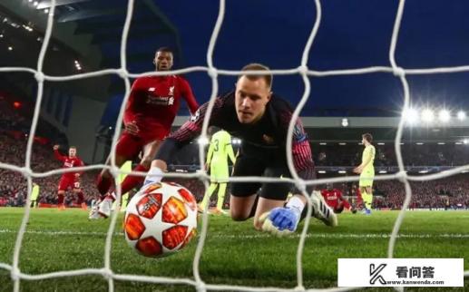 热刺3球惊天逆转贾府，詹俊：足球，真是太TMD刺激了，怎能不爱足球，你也是一样吗？