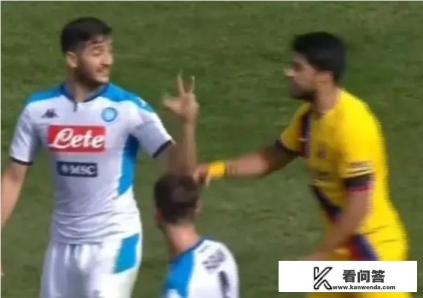 翻旧账，苏亚雷斯惨遭对手无礼动作嘲笑:还记得欧冠3-0被翻盘吗？