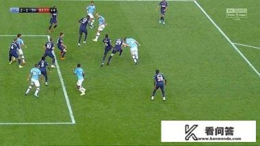 曼城2-2热刺，VAR双标判罚引争议!网友:热刺逃点球!这是怎么回事？