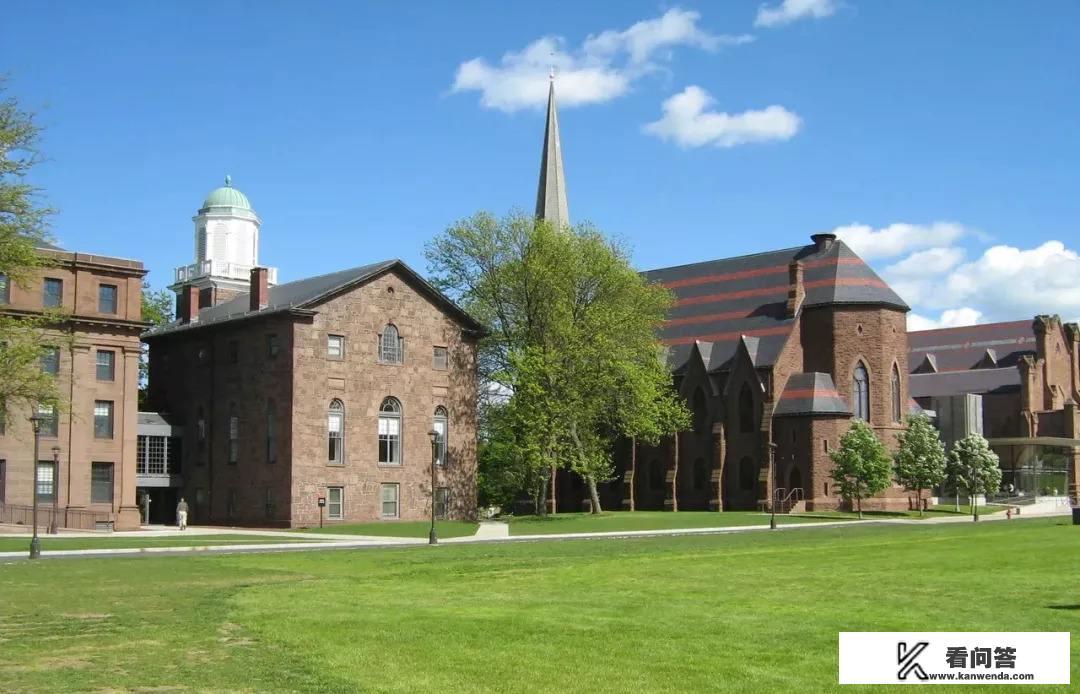 世界顶级服装设计公司排名？