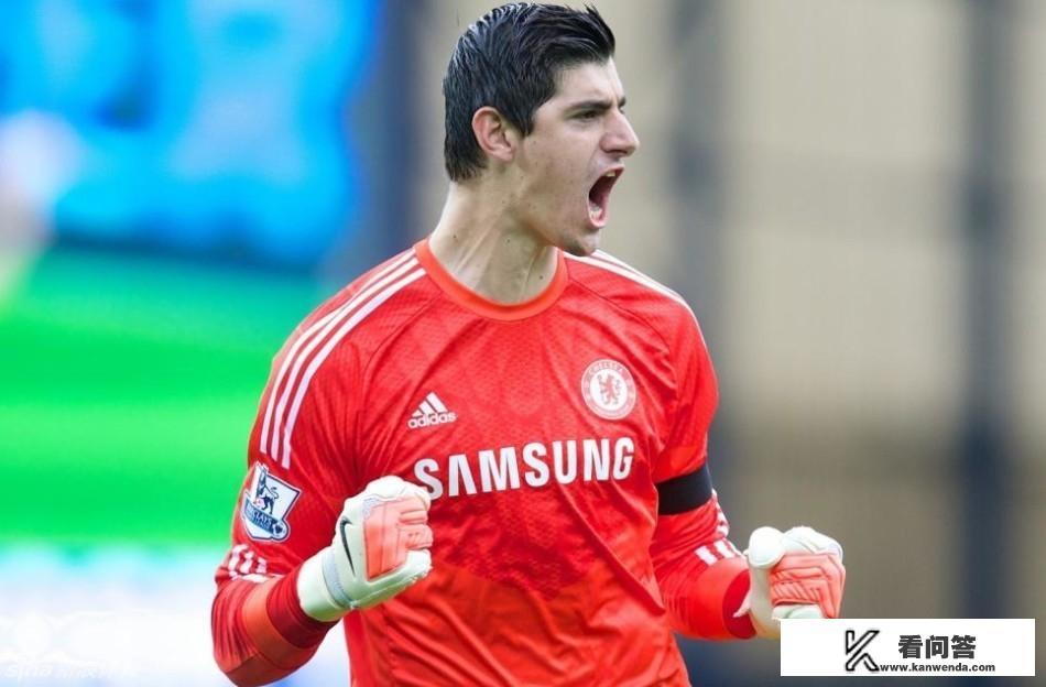 “切尔西中文网”用库尔图瓦被梅西穿裆的图片，来讽刺库尔图瓦加盟皇马，对此你怎么看？