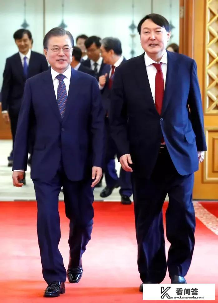 有鸭子logo的衣服品牌？