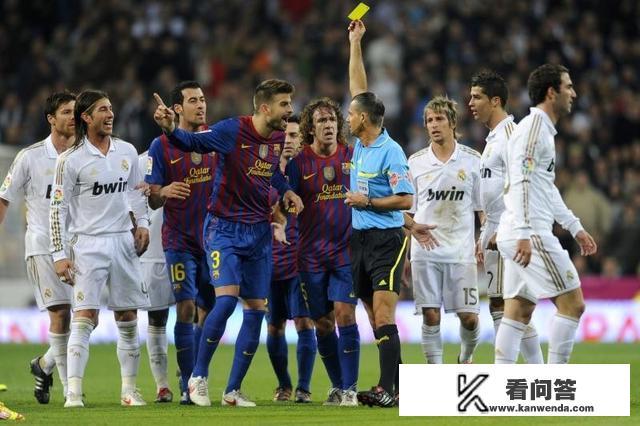 西班牙队内皇马和巴萨球员关系到底怎么样？
