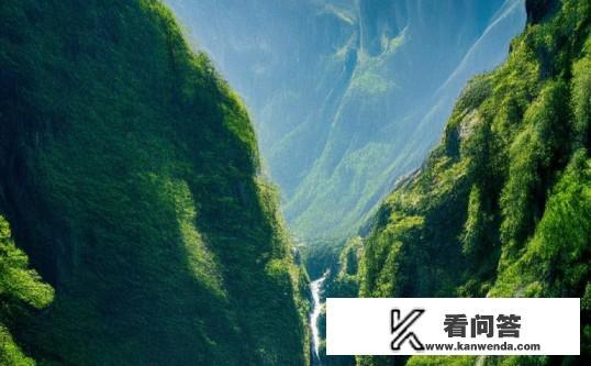 西岭前山后山区别？西岭前山与后山的自然风光与旅游特色有何不同？