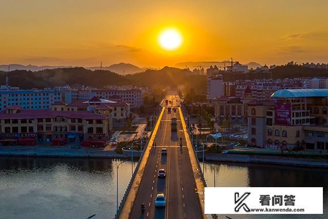 大光圈模糊，什么原因？