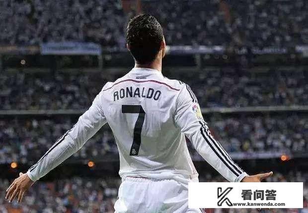 c罗国家队2016年欧洲杯,俱乐部欧冠三连冠,都是创记录。是否证明他是史上最佳? c罗国家队2016年欧洲杯,俱乐部欧冠三连冠,都是创记录。是否证明他是史上最佳?