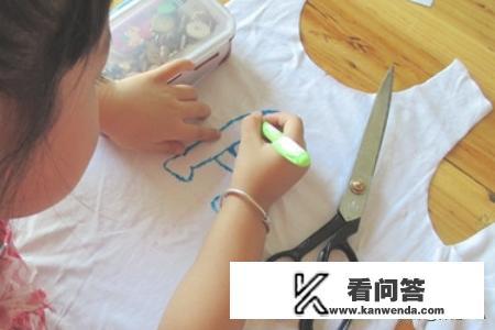 亲子互动--DIY手绘儿童T恤，超详细制作教程？