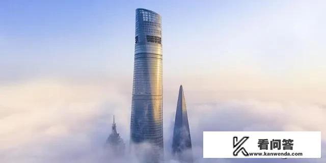 上海中心大厦,被称为上海之巅,可为何只有50年的寿命呢?你如何看待这栋大楼的建立? 上海中心大厦,被称为上海之巅,可为何只有50年的寿命呢?你如何看待这栋大楼的建立?