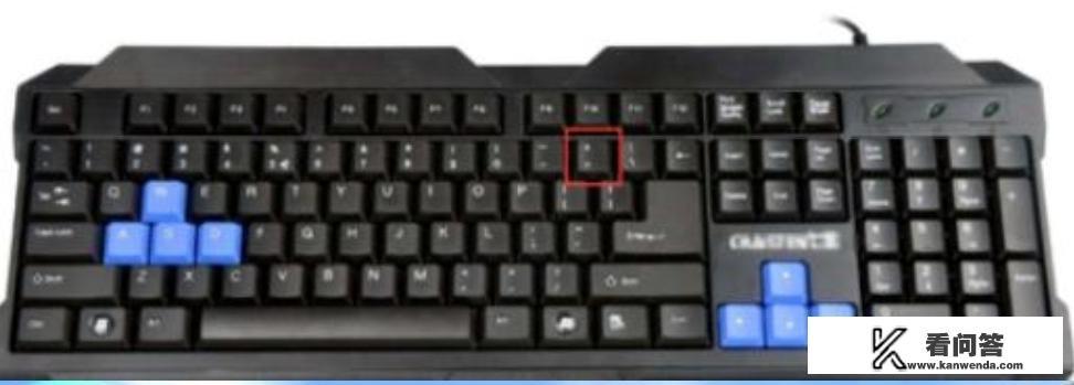 cs1.6里怎么添加机器人？