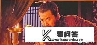 曹操带典韦许褚徐晃张辽，袁绍带四庭柱互群殴，不许跑，只能拼命。谁死？