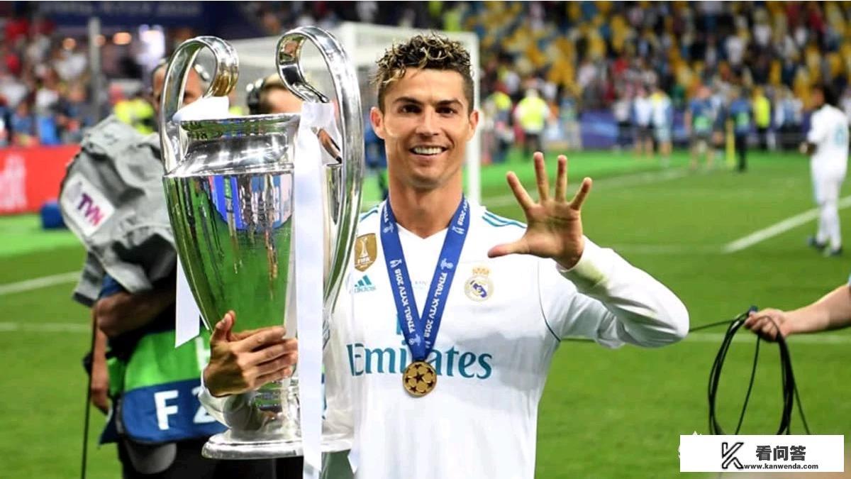 皇马拿下今年欧冠冠军，成就三连冠，今年C罗是不是稳拿金球奖了？