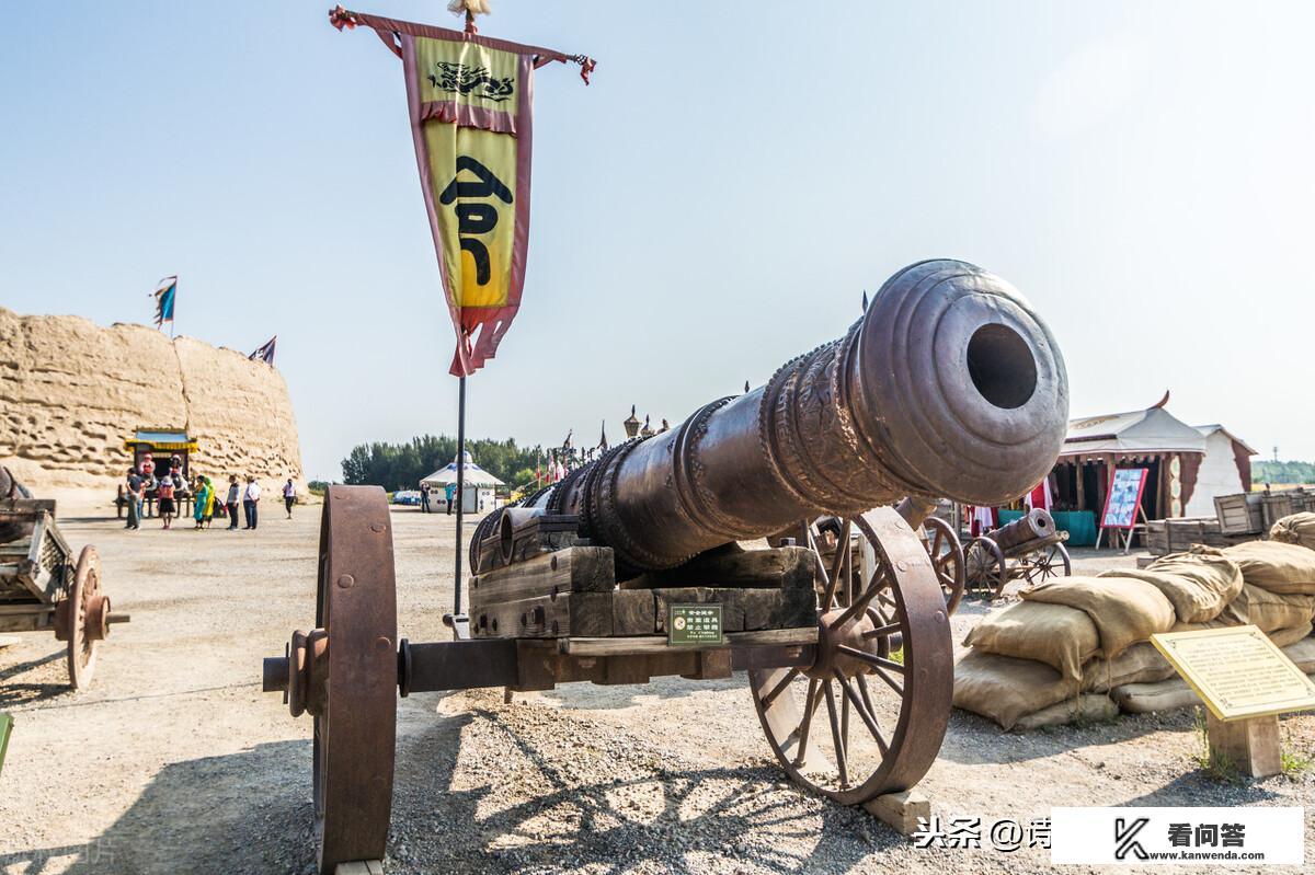 去银川旅游住哪个区交通比较方便？