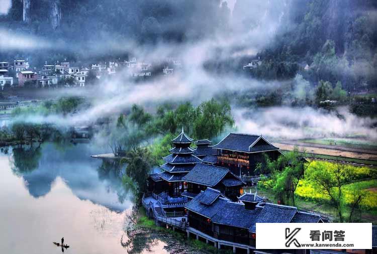 从湛江自驾车去桂林玩，时间三天，行程如何安排？