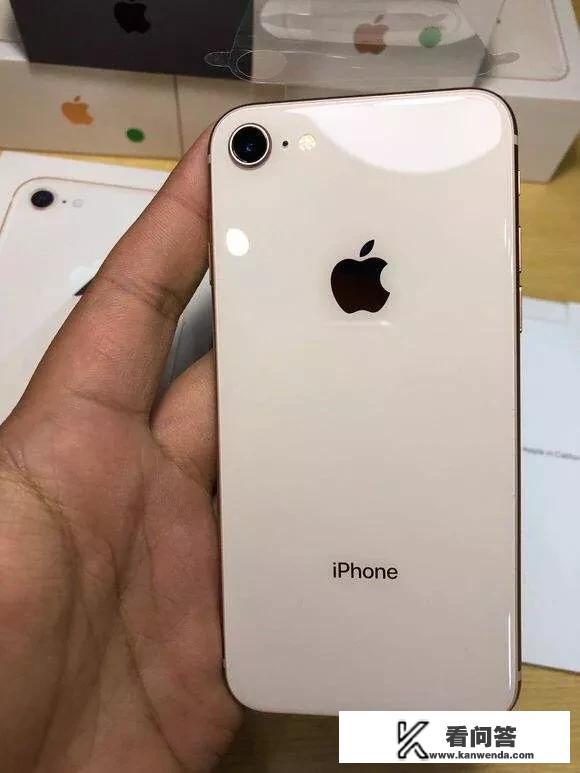 苹果8从什么时候上市的？