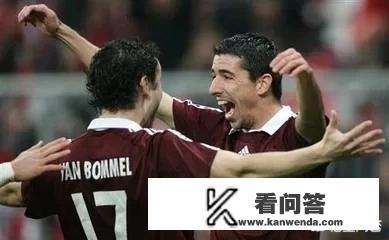 93年欧冠决赛马赛1:0胜米兰,进球者是谁? 93年欧冠决赛马赛1:0胜米兰,进球者是谁?