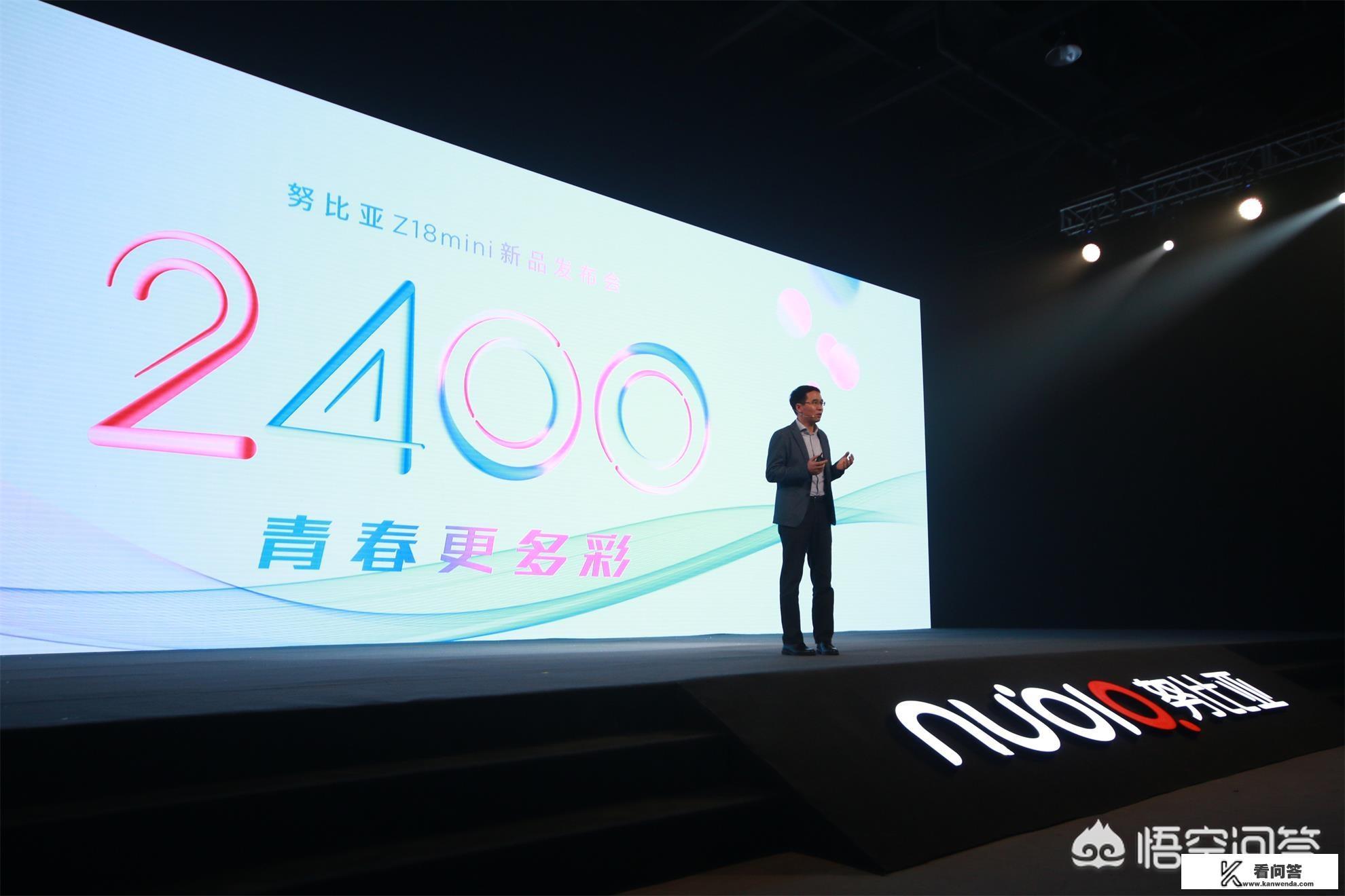 mini earphone蓝牙耳机怎么使用？