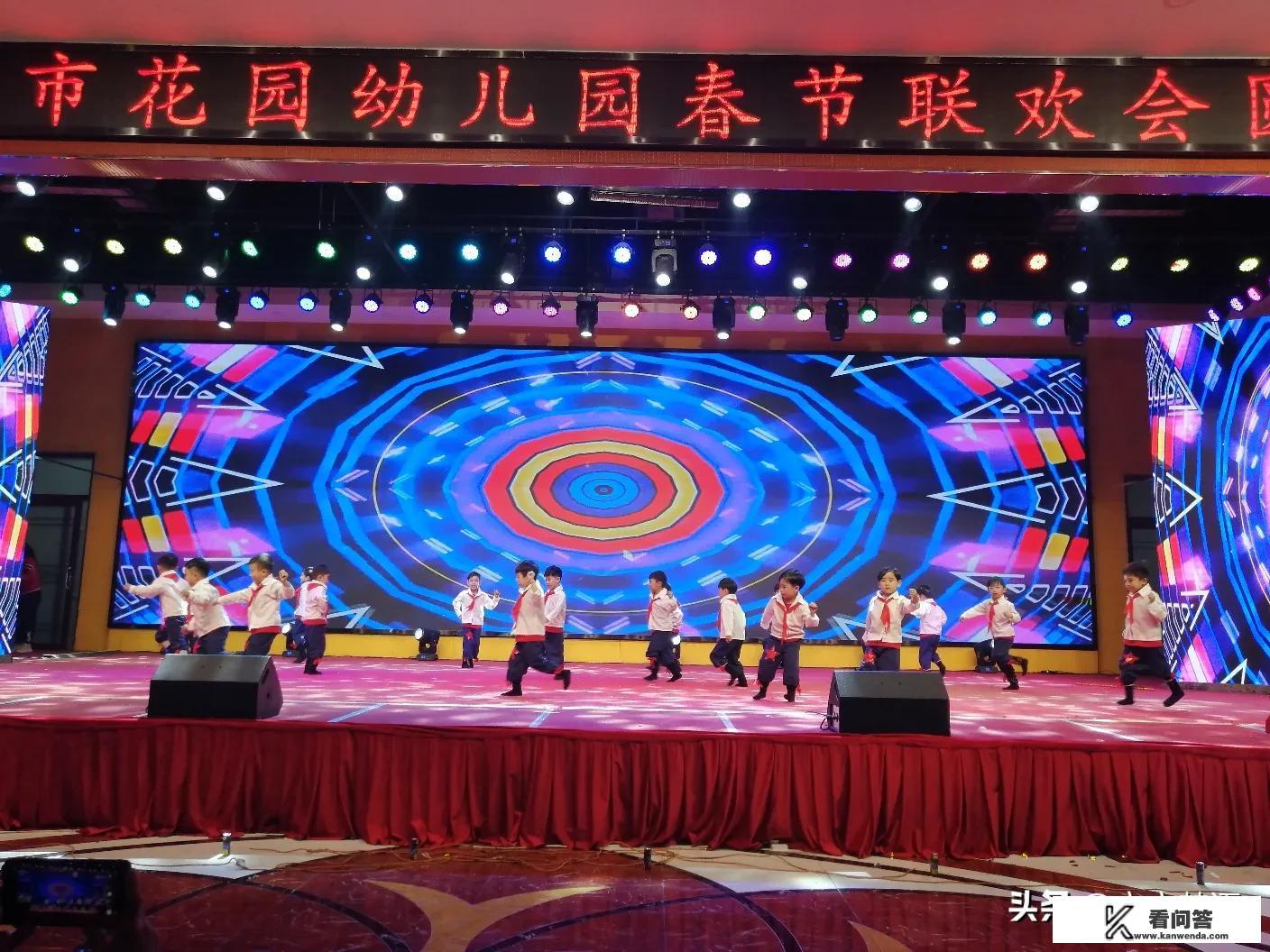 小时代里,陈学冬说的那段,我们都是小小星辰,原文？