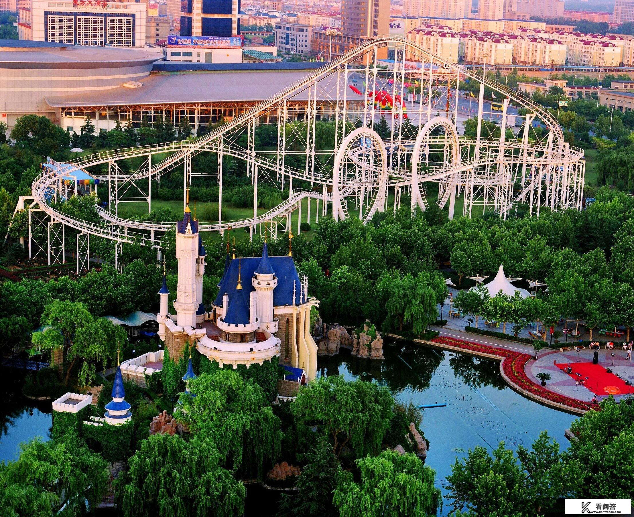 潍坊的富华游乐场和金宝乐园哪个好玩？