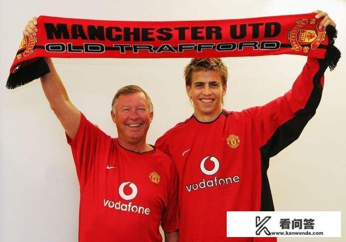 巴萨和曼联将在欧冠1/4决赛中碰面，皮克为什么说“我要回我的第二家乡了”？