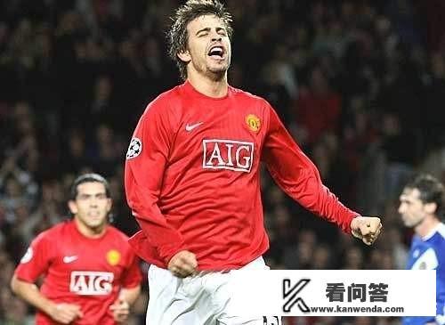 巴萨和曼联将在欧冠1/4决赛中碰面，皮克为什么说“我要回我的第二家乡了”？