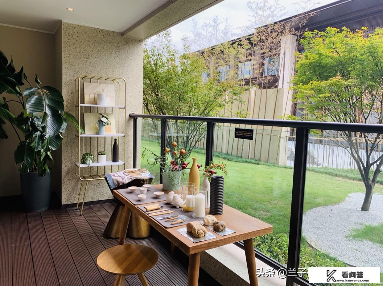 6楼顶楼加阁楼，带露台，到底该买不该买？