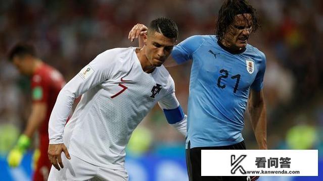 葡萄牙和乌拉圭的比赛里，你如何看待C罗搀扶卡瓦尼下场这件事？