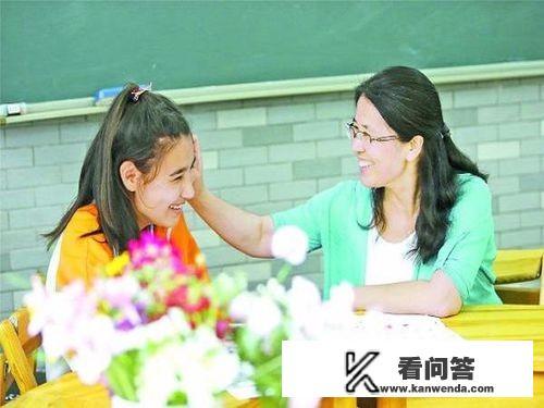 二年级怎么调动课堂气氛？