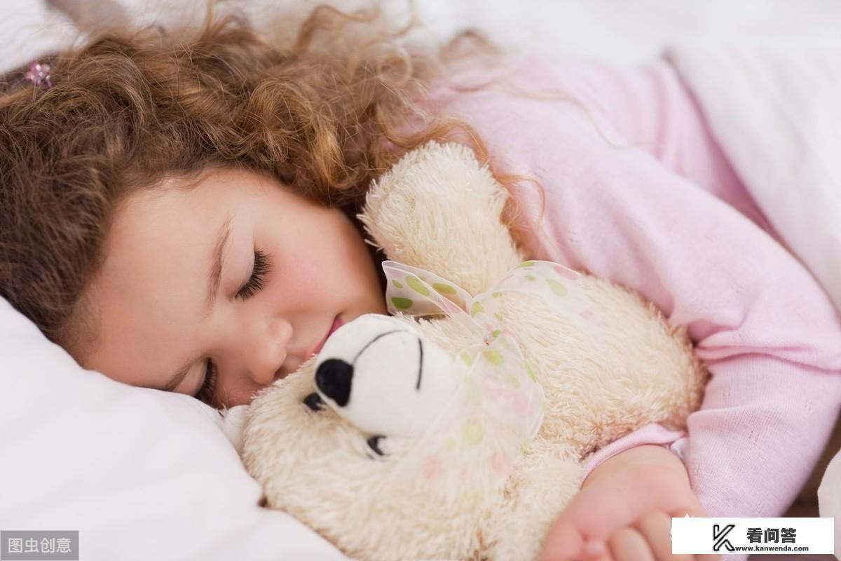 为何喜欢玩偶的人都爱把玩偶放到被子里摆出睡觉的样子？