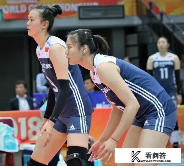 中国女排完胜荷兰，第三局全替补和杨涵玉的首次登场，可以理解为变相放水吗？