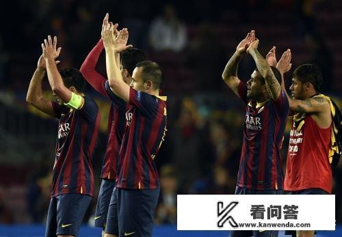 巴萨10-11赛季欧冠决赛首发阵容即将只剩三人留队。其余的人都去哪效力了？
