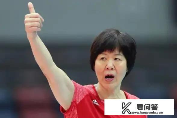 香港女排中荷大战首局，中国队25:16吊打对手获胜，龚翔宇大爆发，您如何评价？