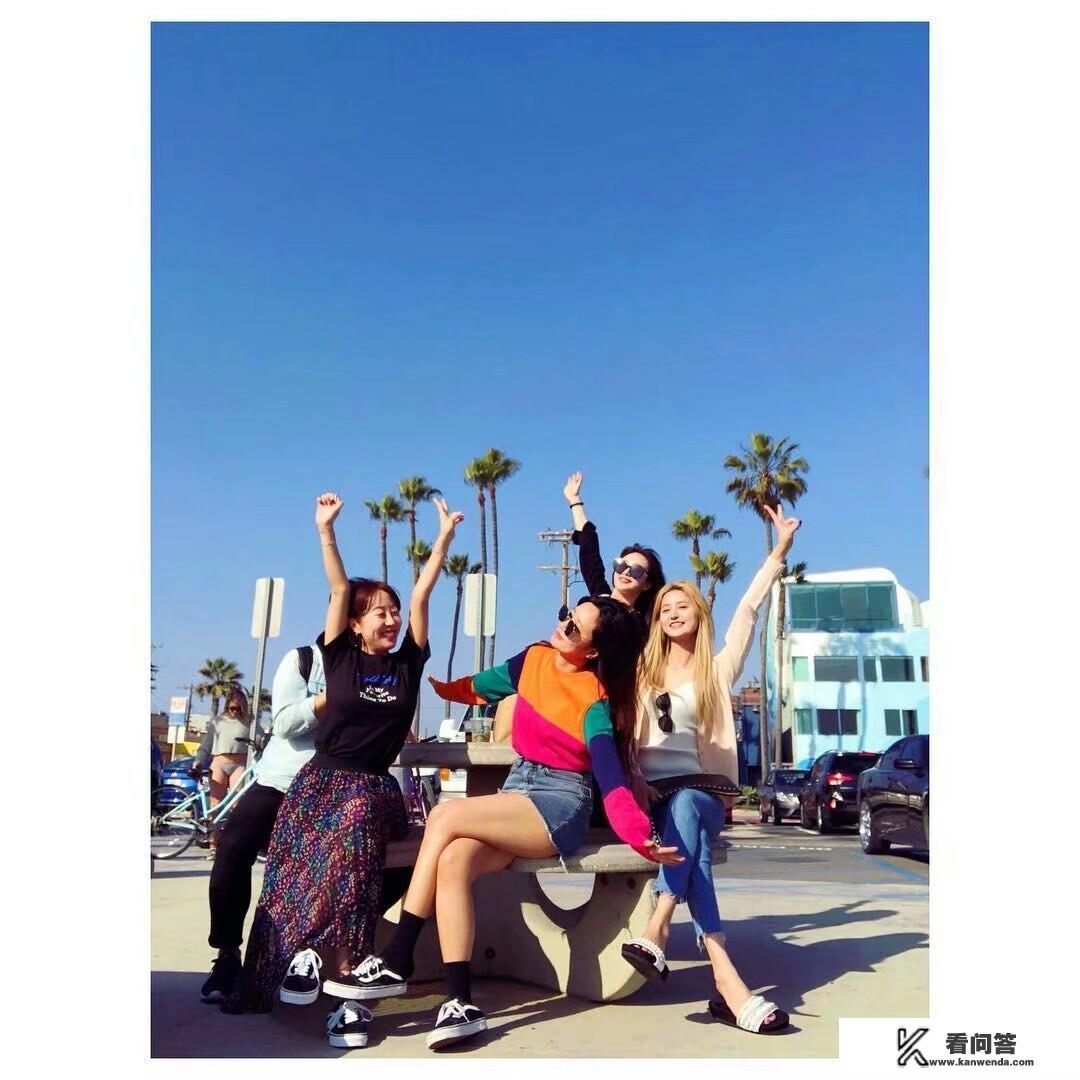 如何看待韩国女团现场跳舞怎么样头发都不会乱？她们是如何做到的？