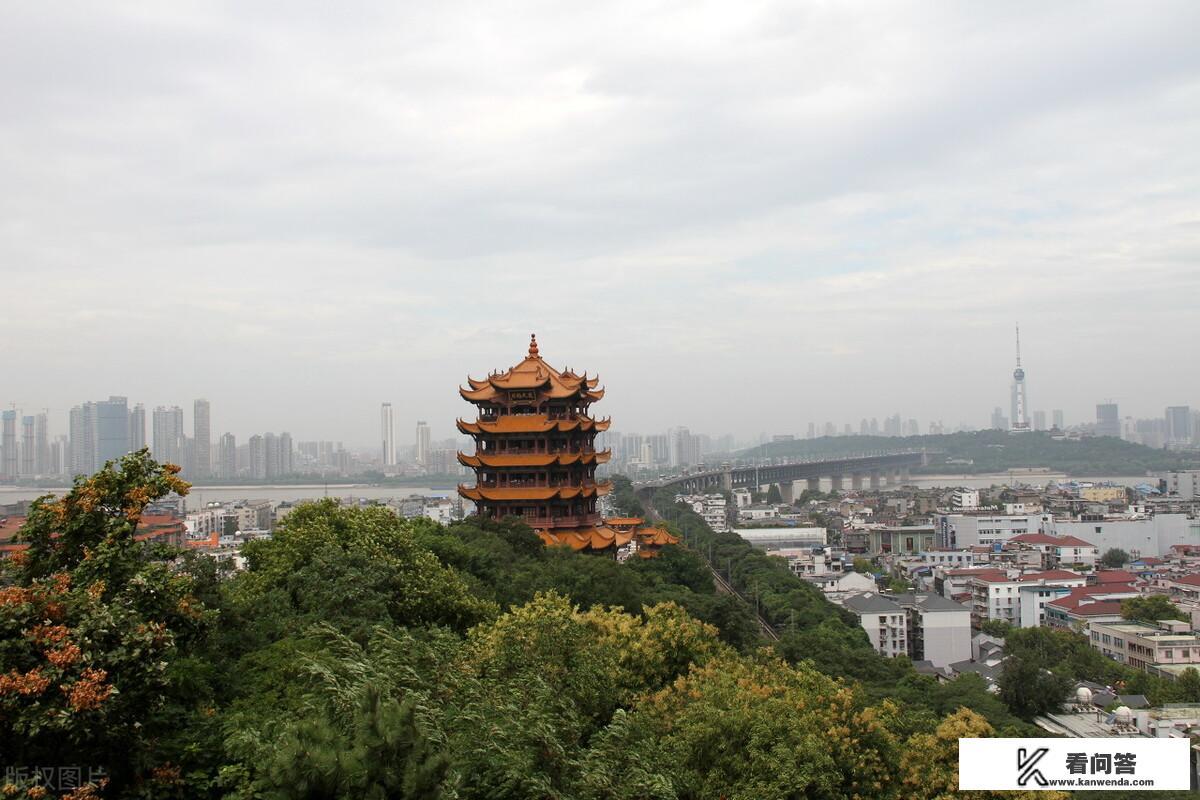 武汉的黄鹤楼有什么特点？