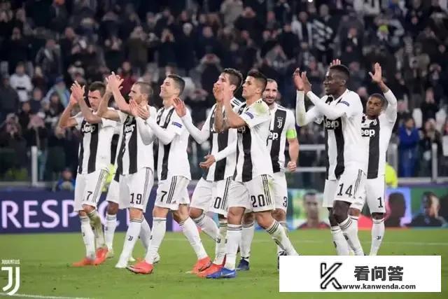 欧冠H组尤文ⅤS瓦伦西亚,伤停补时最后一秒,C罗仍在拼抢,你做何感想? 欧冠H组尤文ⅤS瓦伦西亚,伤停补时最后一秒,C罗仍在拼抢,你做何感想?