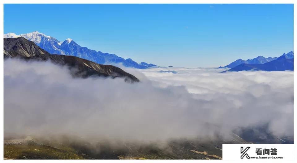 新都桥和若尔盖哪个更值得去？
