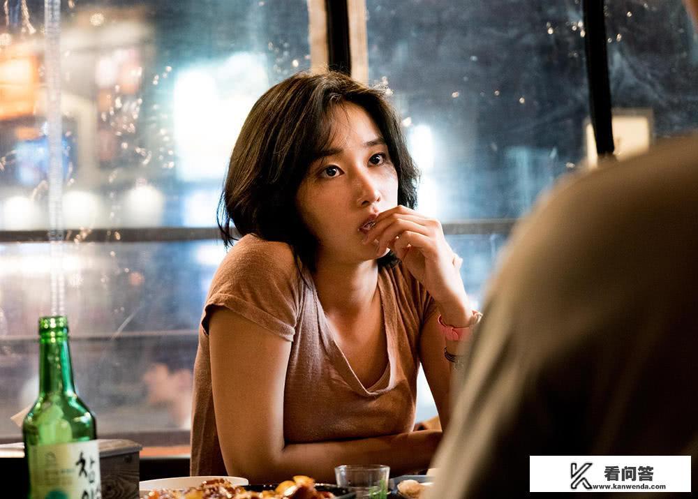 韩国电影《燃烧》中本的变态心理的根源在哪? 韩国电影《燃烧》中本的变态心理的根源在哪?