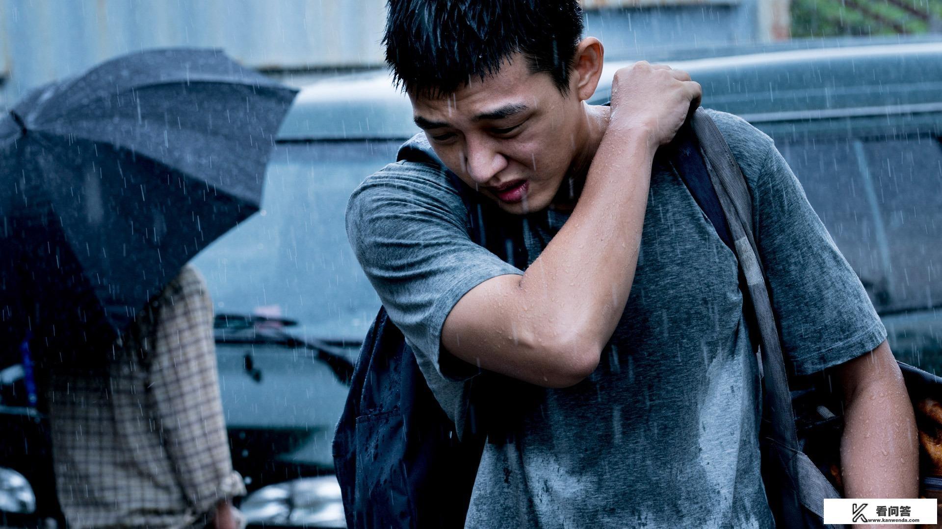 韩国电影《燃烧》中本的变态心理的根源在哪? 韩国电影《燃烧》中本的变态心理的根源在哪?