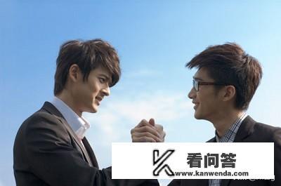 电视剧内容是:从农村来的男人与城市女孩假结婚最后发生真感情? 电视剧内容是:从农村来的男人与城市女孩假结婚最后发生真感情?