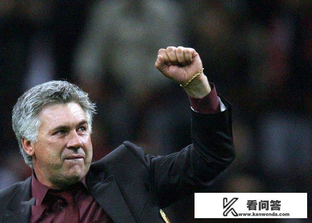 欧洲冠军杯(欧冠)自诞生以来是否有哪位主帅获得过三次欧冠奖杯? 欧洲冠军杯(欧冠)自诞生以来是否有哪位主帅获得过三次欧冠奖杯?