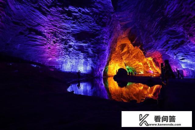 湖北利川被誉为西部凉城,请问有哪些值得去游玩的景点? 湖北利川被誉为西部凉城,请问有哪些值得去游玩的景点?