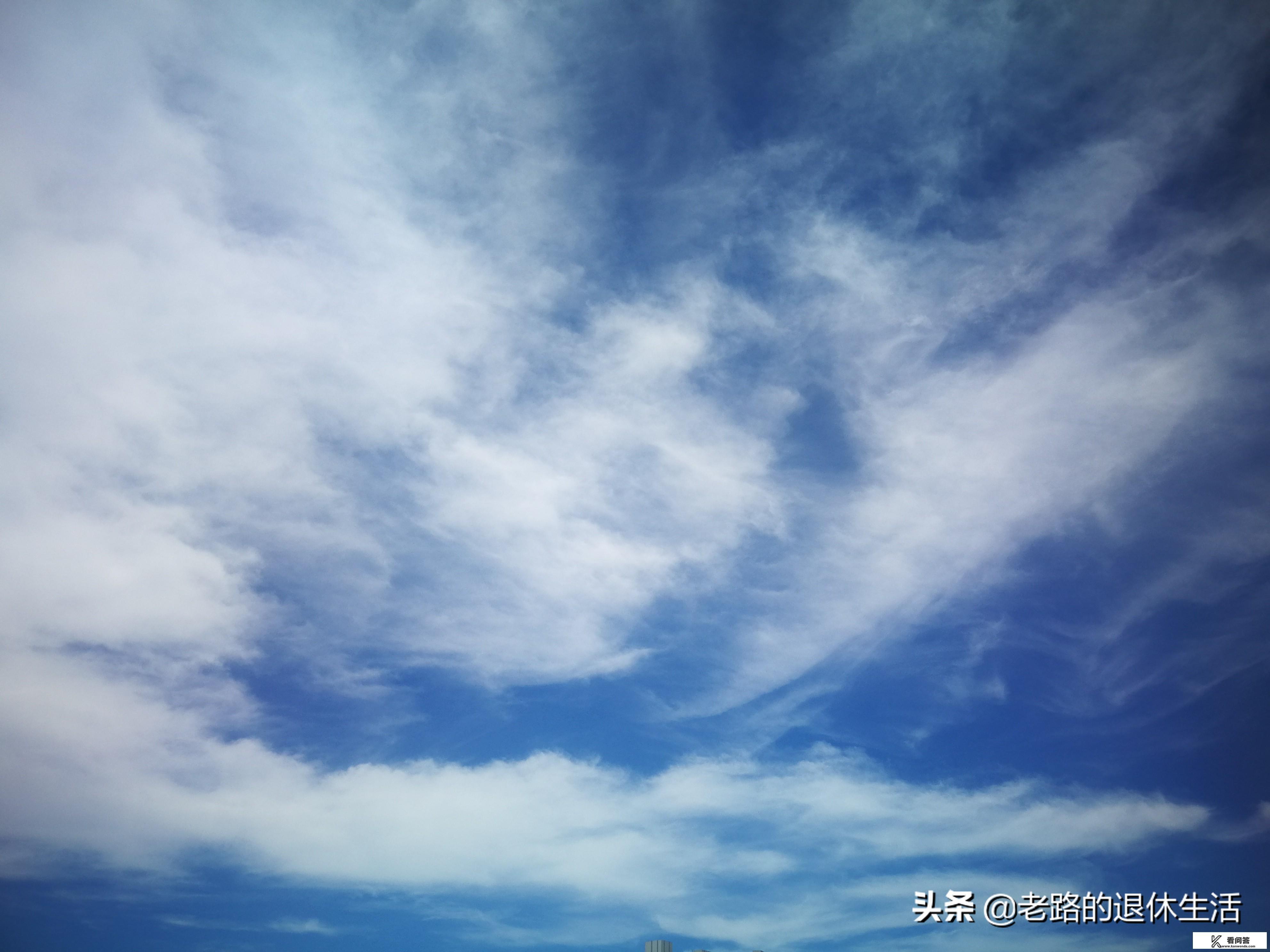 月底想去三亚，天气预报显示未来一个月会连续下雨，还能去吗？