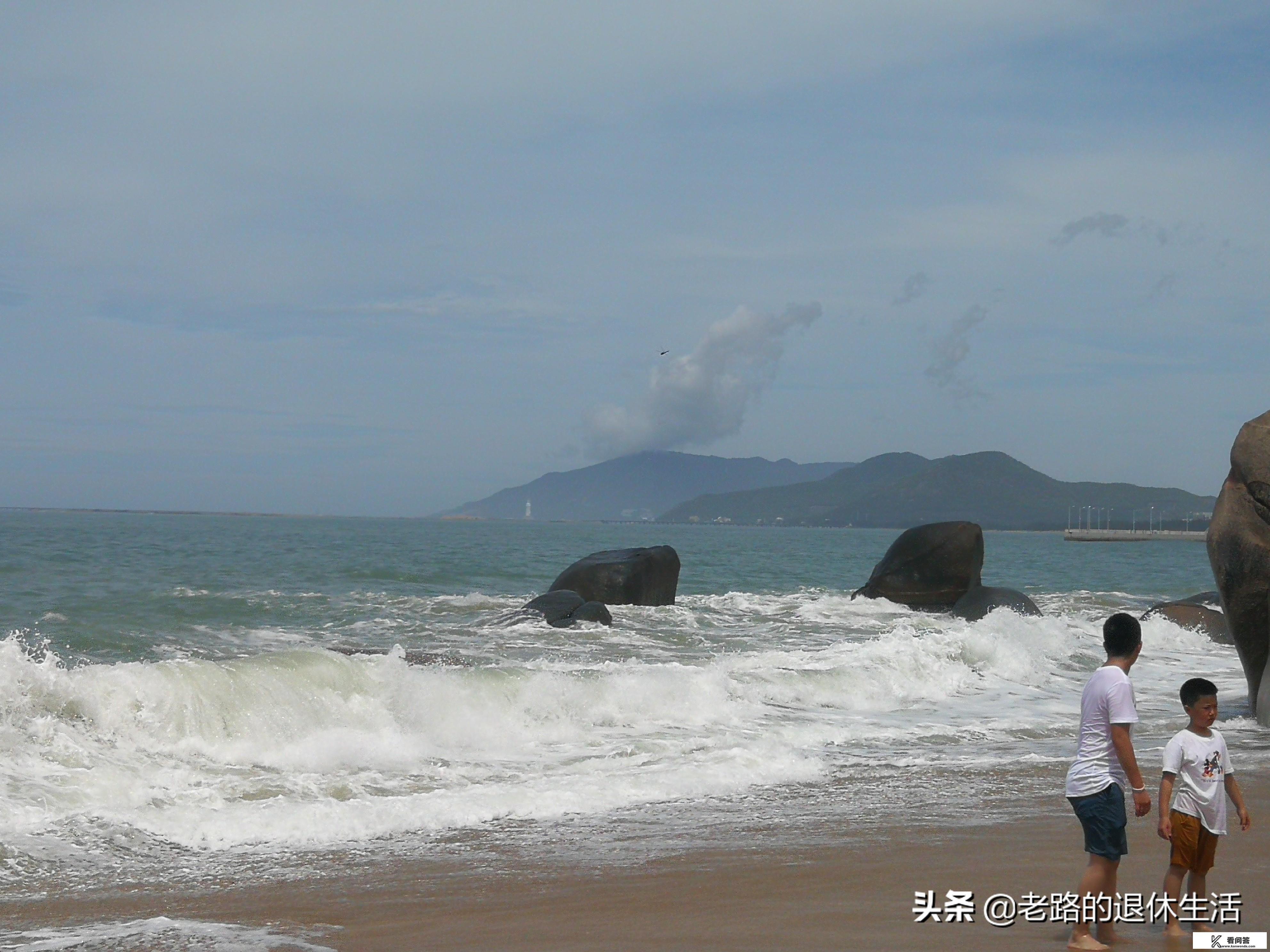 月底想去三亚，天气预报显示未来一个月会连续下雨，还能去吗？