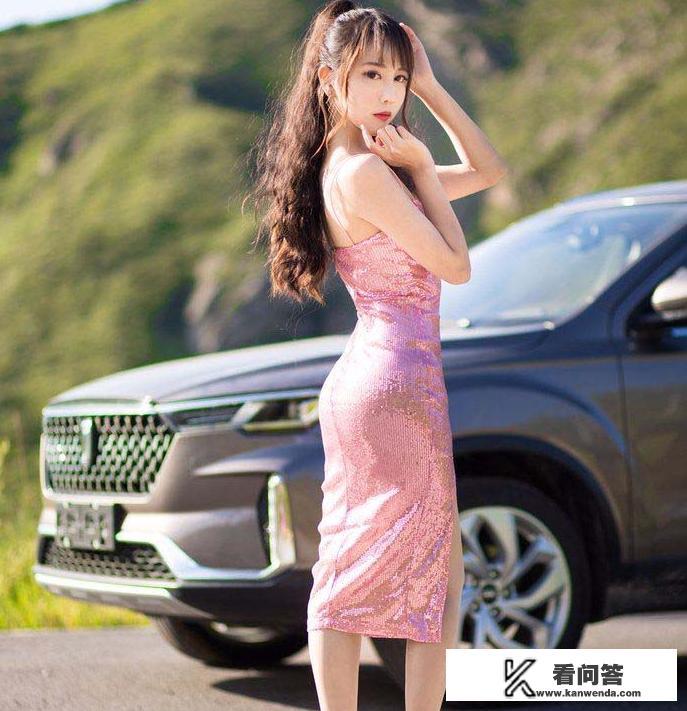 女人穿什么样的裙子最性感,比如旗袍,蕾丝,超短,连身裙? 女人穿什么样的裙子最性感,比如旗袍,蕾丝,超短,连身裙?