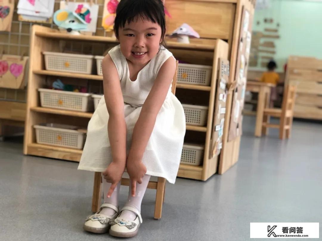 夏天,如何为孩子选择一双合适的凉鞋? 夏天,如何为孩子选择一双合适的凉鞋?