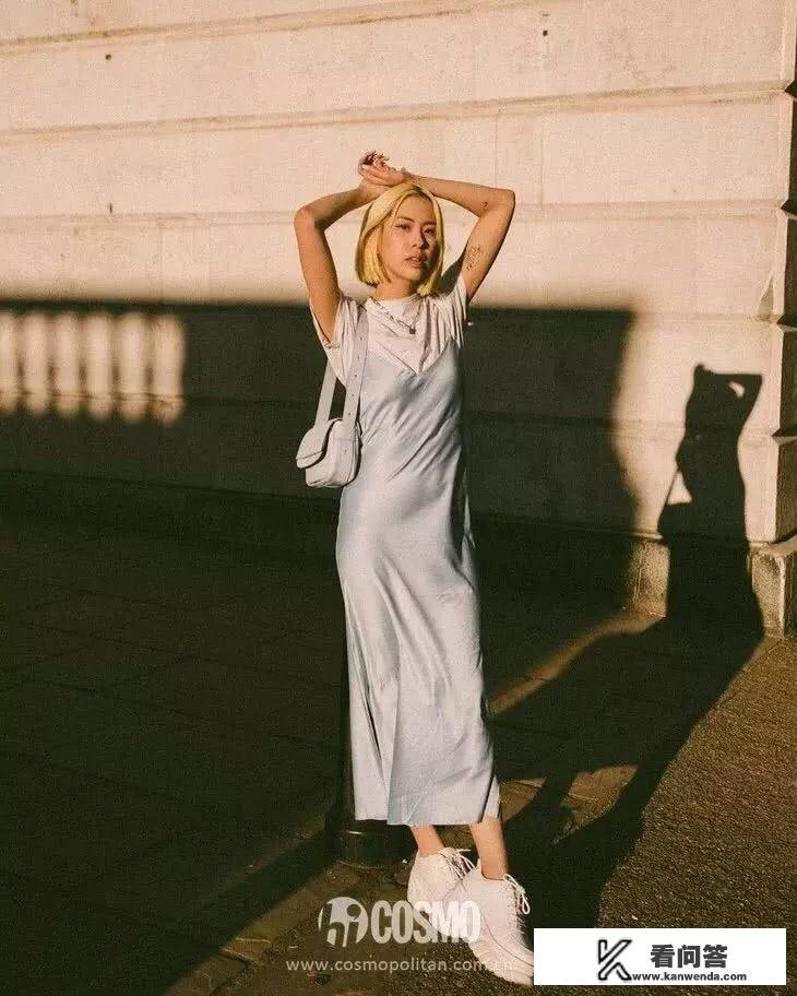 怎样穿出“女人味”之缎面连衣裙? 怎样穿出“女人味”之缎面连衣裙?