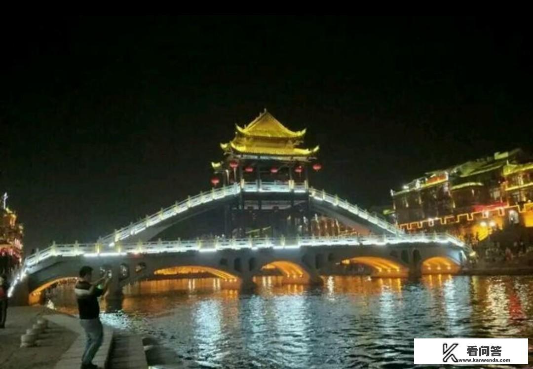 重庆凤凰古城自驾游攻略? 重庆凤凰古城自驾游攻略?