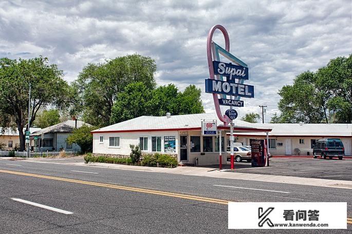 全球十大恐怖禁地的美国科罗拉多州斯坦利酒店？