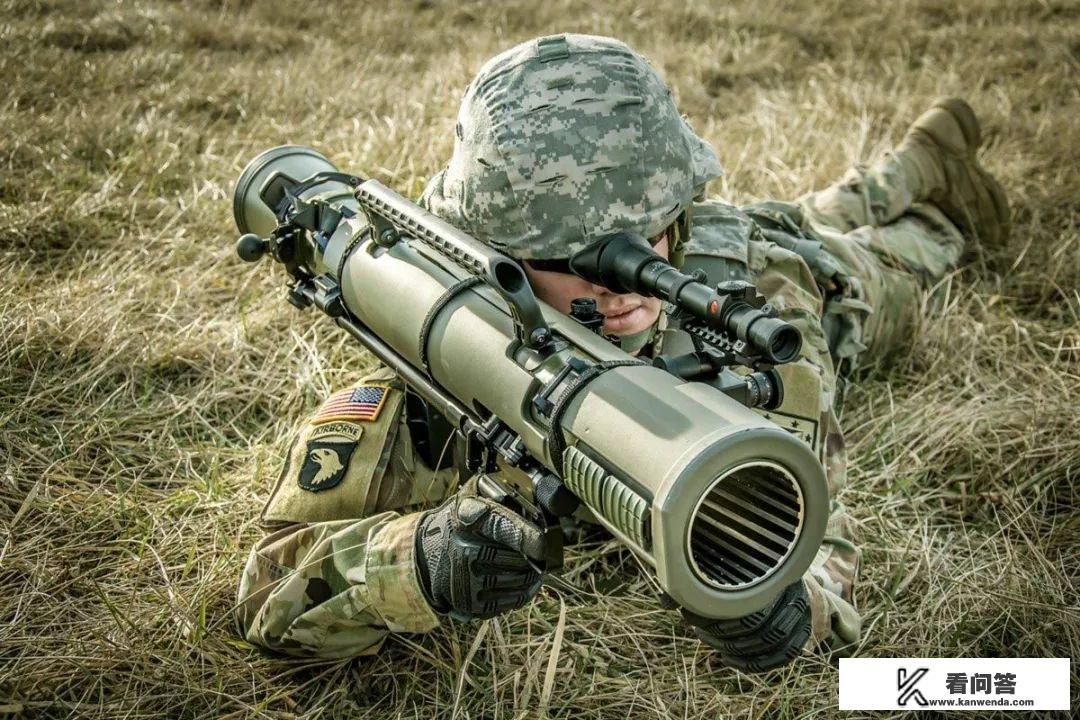 轻武器和重武器的区分界限在哪里?迫击炮和火箭筒属于哪种武器? 轻武器和重武器的区分界限在哪里?迫击炮和火箭筒属于哪种武器?