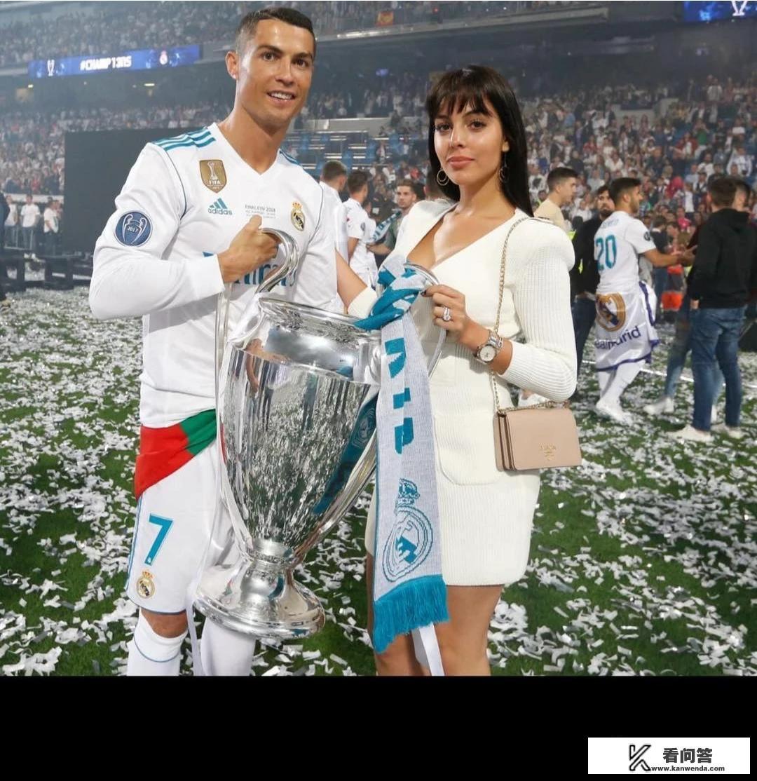 皇马发布新球衣宣传照，只有C罗没出镜，你怎么看？