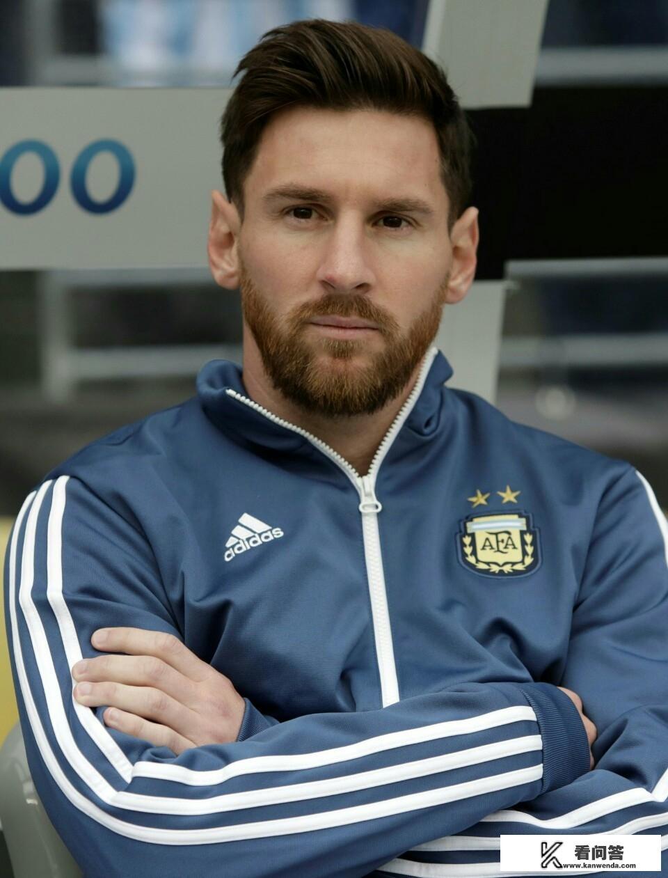 巴萨晋级，尤文有点冷，欧冠C罗包揽5球遗憾被淘汰，怎样评价梅西和c罗的表现？